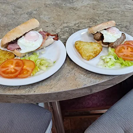 サマセット ハウス ベッド・アンド・ブレックファスト グレンジ・オーバー・サンズ