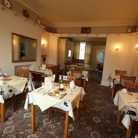 Oda ve Kahvaltı Somerset House 4*