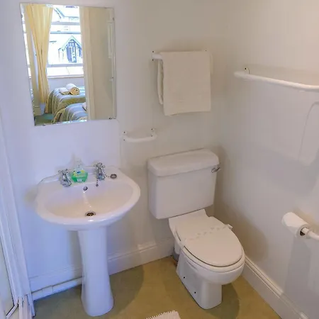 Somerset House 4* Grange-over-Sands